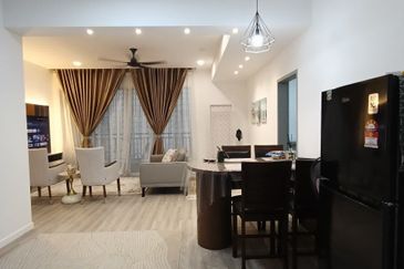 Sanderling @ Lakefront Cyberjaya