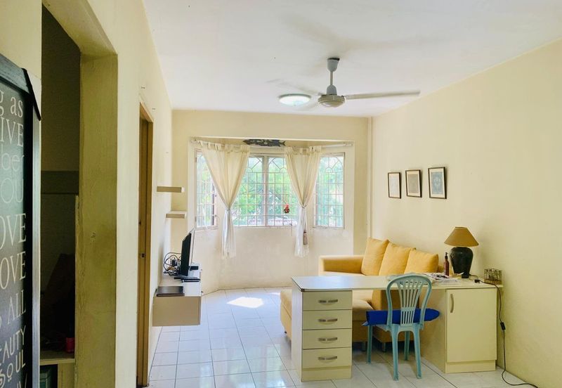 Sanderling @ Lakefront Cyberjaya