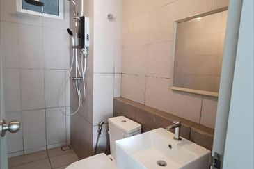 Sanderling @ Lakefront Cyberjaya