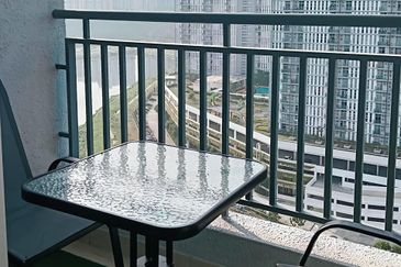 Sanderling @ Lakefront Cyberjaya