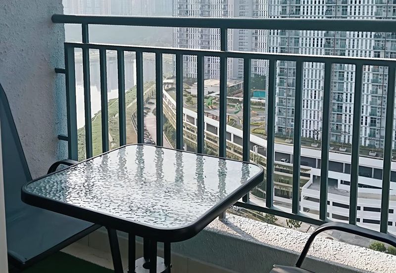 Sanderling @ Lakefront Cyberjaya