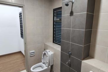 Serenia Adiva @ Serenia City