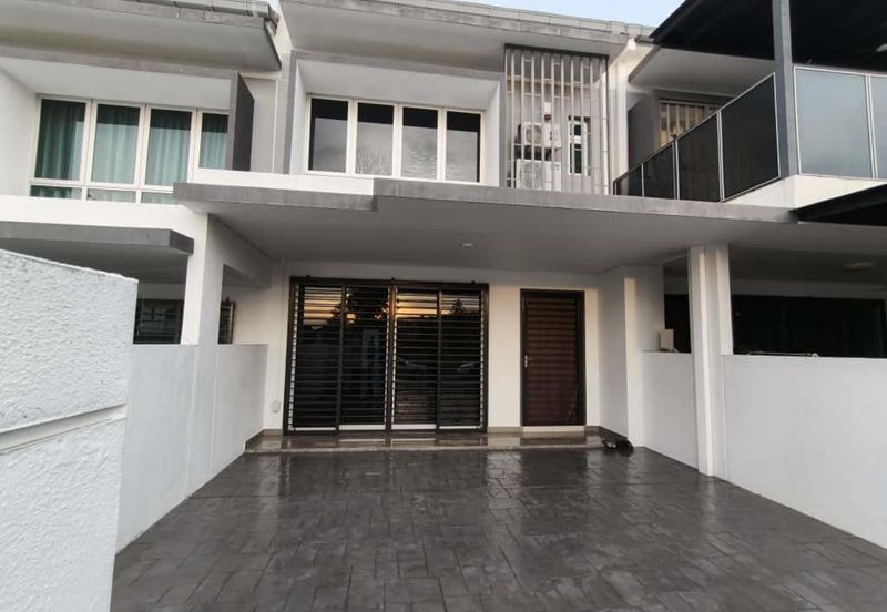 Serenia Adiva @ Serenia City