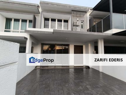 Partial Furnished with 2 Air Conditioners Double Storey Terrace @ Serenia ADIVA, Serenia City, Sepang for RENT, Selangor, Sepang