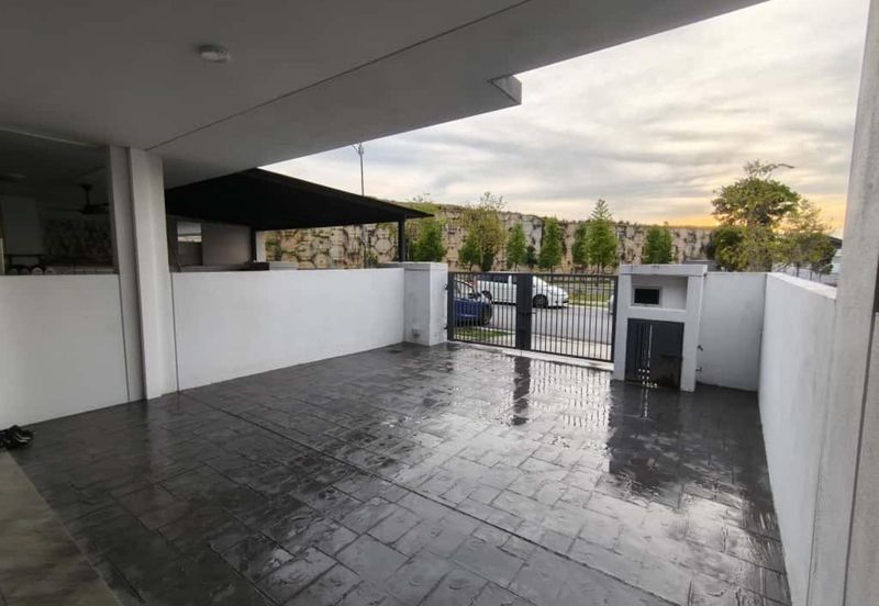 Serenia Adiva @ Serenia City