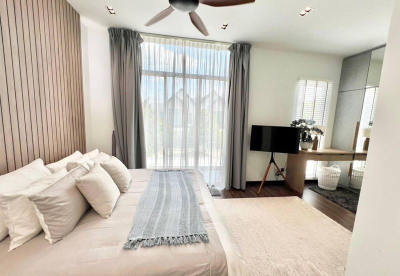 Ebonylane @ Eco Forest