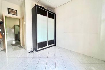 Pangsapuri Putra Impian, Taman Pinggiran Putra