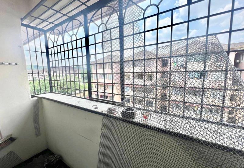 Pangsapuri Putra Impian, Taman Pinggiran Putra