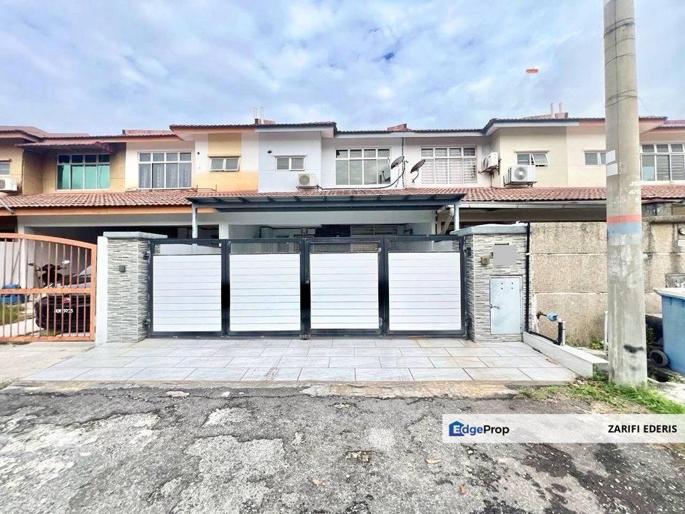 ‼️BOOKING 1K ‼️ RENOVATED ‼️ PARTIAL FURNISHED FOR SALE : Double Storey, SP 4 @ Bandar Saujana Putra, Selangor, Jenjarom