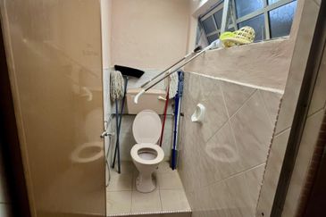 Taman Desa Keramat AU2