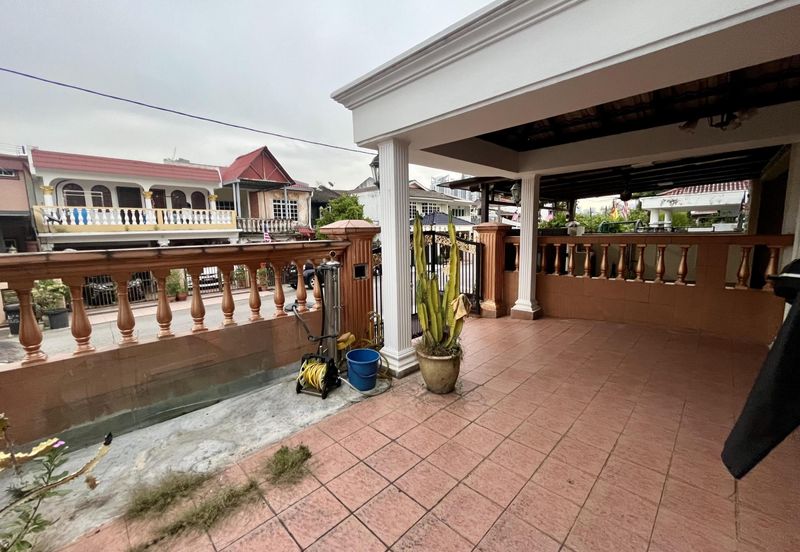 Taman Desa Keramat AU2