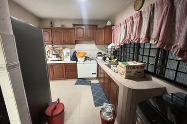 Taman Desa Keramat AU2