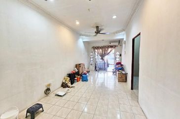 Jalan SP 3 @ Bandar Saujana Putra