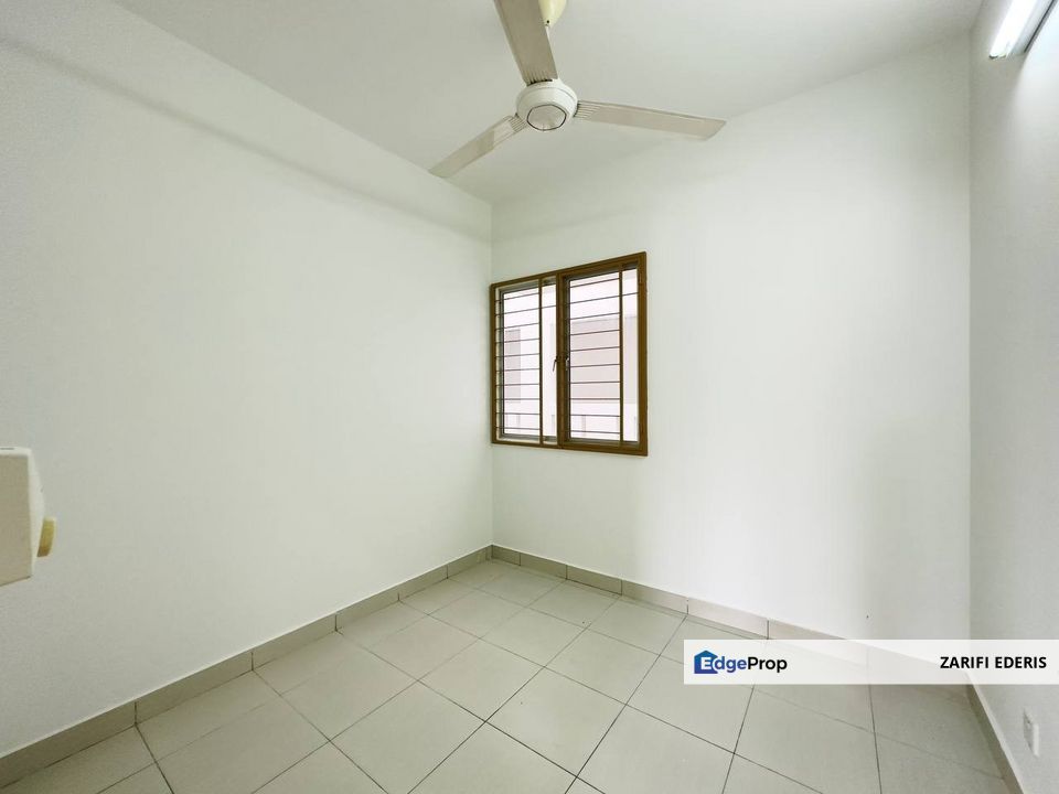 RENOVATED‼️ VIEW SWIMMING POOL‼️ Strata Title Ready Pangsapuri Seri Jati Setia Alam for Sale, Selangor, Setia Alam/Alam Nusantara