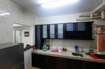 Kondominium Tiara Intan, Taman Bukit Indah