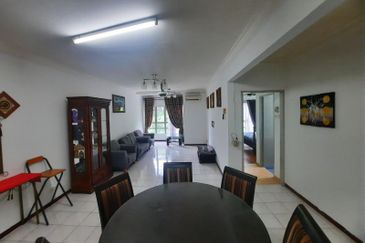 Kondominium Tiara Intan, Taman Bukit Indah