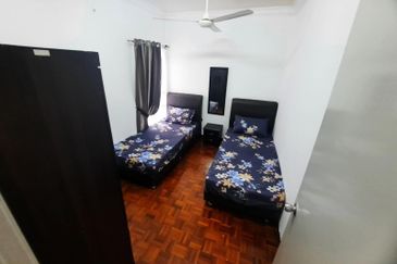 Kondominium Tiara Intan, Taman Bukit Indah