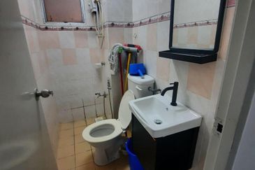 Kondominium Tiara Intan, Taman Bukit Indah