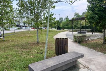 Laman Haris @ Eco Grandeur