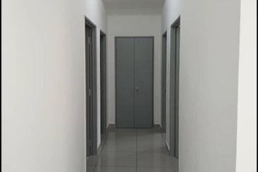 Apartment Saderi, Precinct 16