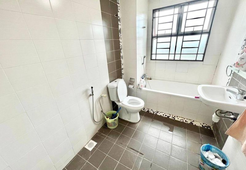 Villa Park Condominium