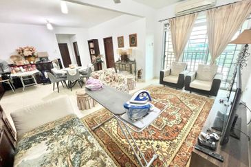 Villa Park Condominium