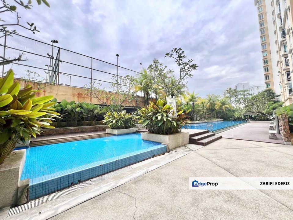 SIZE BESAR, MURAH, CORNER UNIT - Villa Park Condominium @ Tmn Bukit Serdang, Seri Kembangan Untuk Di Jual, Selangor, Seri Kembangan