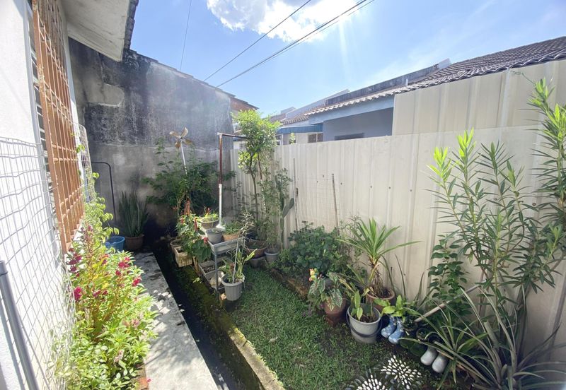 Jln SP 2/16 @ Bandar Saujana Putra