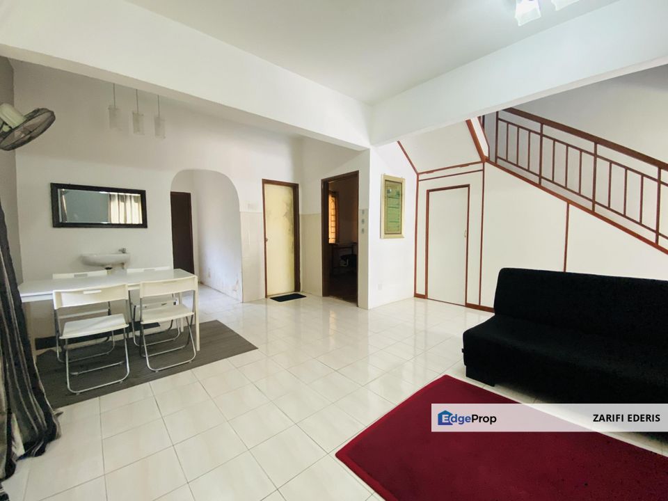 Rumah END LOT Ada Tanah Extra Kawasan Gated & Guarded Teres 2 Tingkat di SP7 Bandar Saujana Putra Untuk Dijual, Selangor, Bandar Saujana Putra