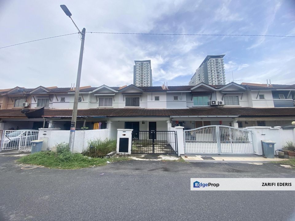 2 Storey Terrace Bandar Saujana Putra SP7 NEWLY PAINTED CHEAP | CASHBACK, Selangor, Bandar Saujana Putra