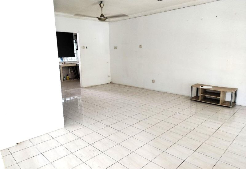 Jalan SP 4 @ Bandar Saujana Putra