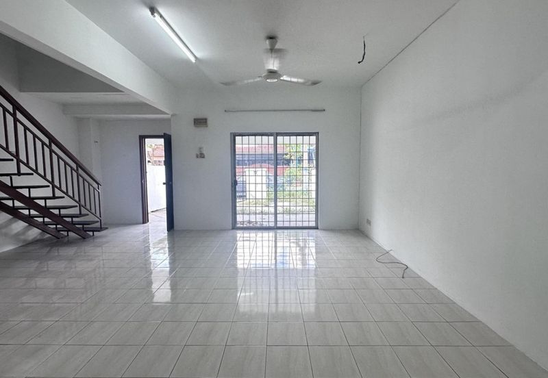 Jln SP 2/16 @ Bandar Saujana Putra