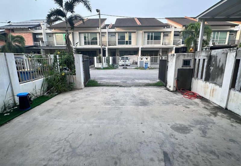 Jln SP 2/16 @ Bandar Saujana Putra