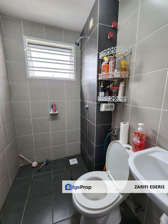 Townhouse, Single Storey, Leasehold, Bumi Lot, Intermediate Kita Bayu Cybersouth Dengkil Untuk DIJUAL, Selangor, Dengkil