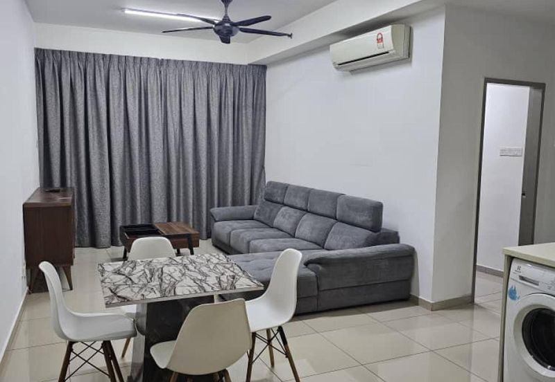 I Residence @ I City