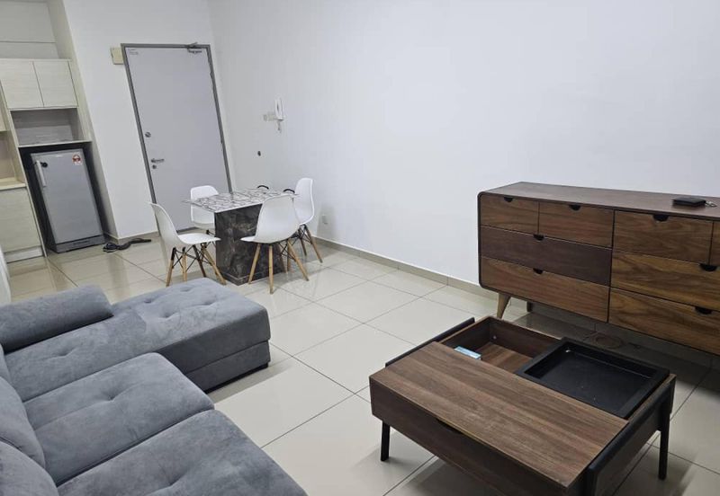 I Residence @ I City