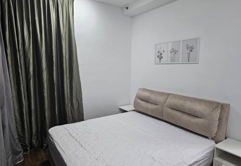 I Residence @ I City