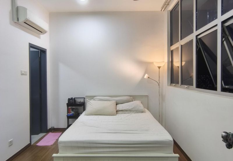 PR1MA Lakefront Homes