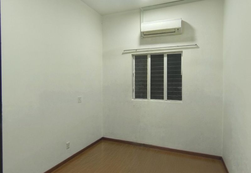 PR1MA Lakefront Homes