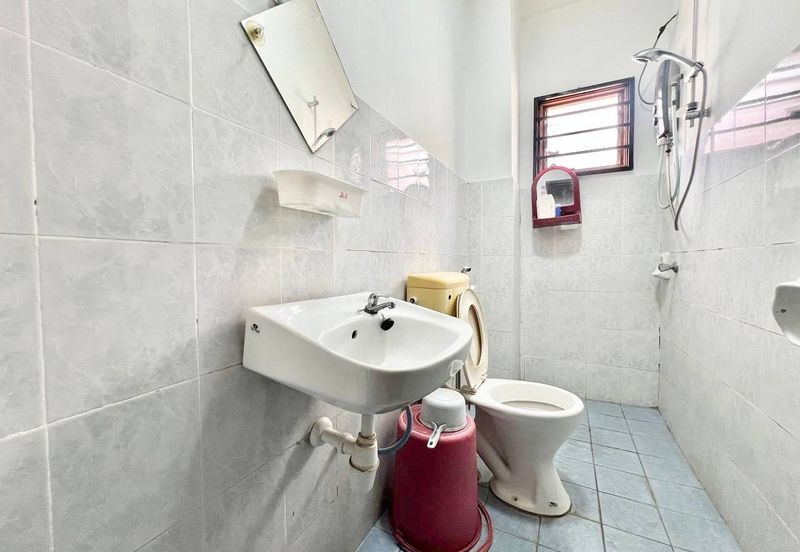 Jln SP 2/16 @ Bandar Saujana Putra