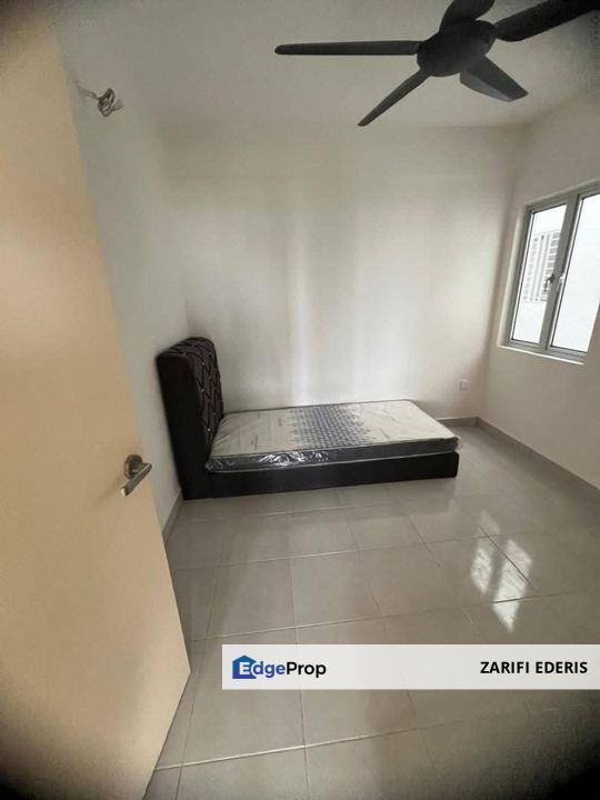 Partial Furnished with Kitchen Cabinet Aircond Heater Aspire Residence Cyberjaya For Rent, Selangor, Sepang