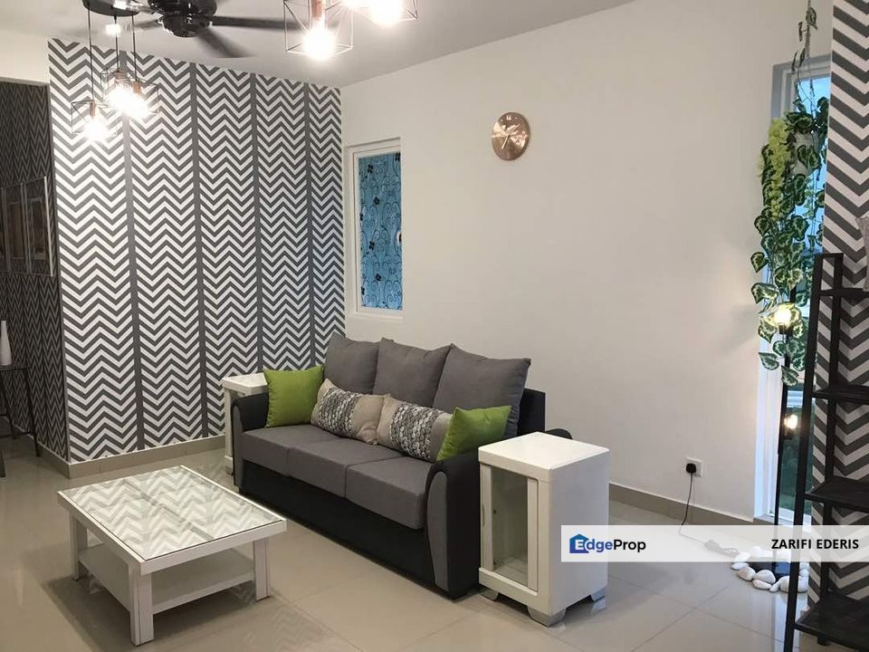 Fully Furnished with all Airconds 4 Rooms VISION RESIDENCE (V'Residence) @ Puchong-Cyberjaya For Rent, Selangor, Cyberjaya