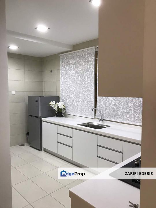 Fully Furnished with all Airconds 4 Rooms VISION RESIDENCE (V'Residence) @ Puchong-Cyberjaya For Rent, Selangor, Cyberjaya