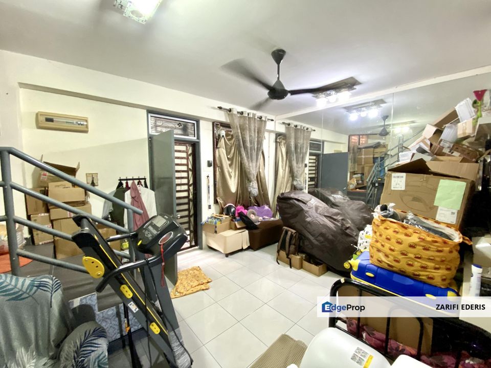 Freehold title ✅ Peaceful Environment Double Storey Freehold Terrace House at Taman Salak Perdana, Sepang For Sale, Selangor, Sepang