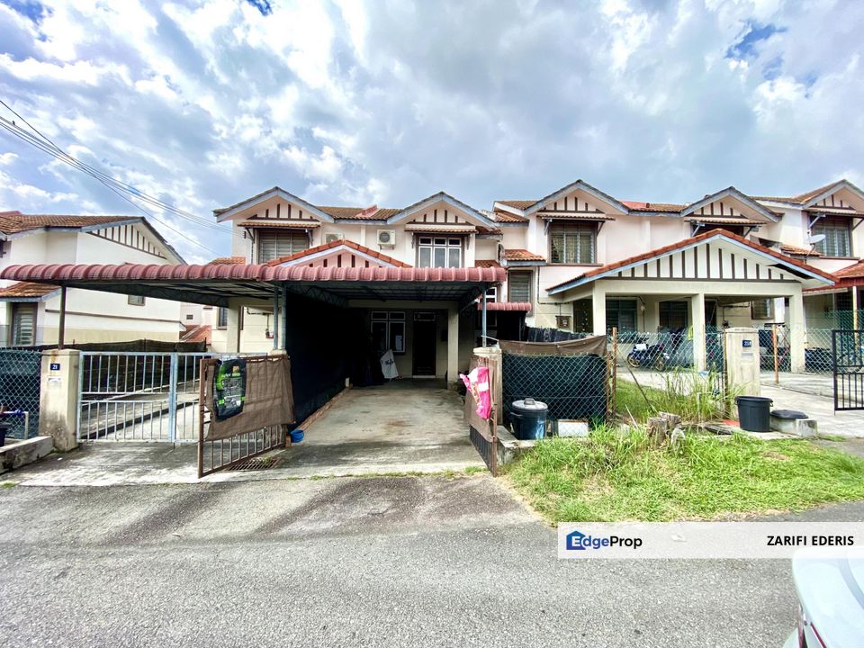 Freehold title ✅ Peaceful Environment Double Storey Freehold Terrace House at Taman Salak Perdana, Sepang For Sale, Selangor, Sepang