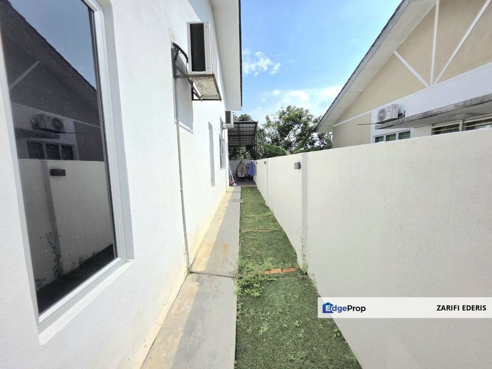 Rumah Cantik Telah Renovate Semi-D Setingkat Taman Tulip 3 Seksyen 29 Shah Alam Untuk Dijual, Selangor, Shah Alam