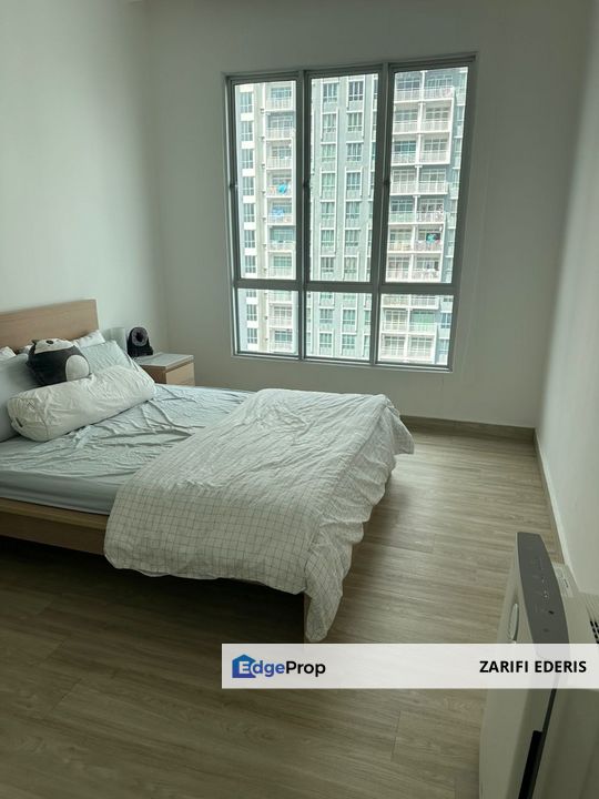 Mostly fully furnished Unit Facing Pool 🔥 3R2B 2CP BSP Skypark Condo Bandar Saujana Putra For Rent, Selangor, Bandar Saujana Putra