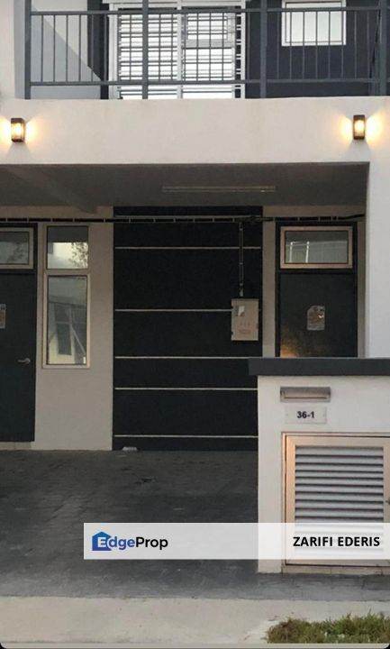 TOWNHOUSE : 22’ x 75’ : FURNISHED AT KITA BAYU @ CYBERSOUTH DENGKIL FOR RENT, Selangor, Dengkil