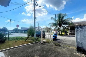 Jalan SP 7 @ Bandar Saujana Putra