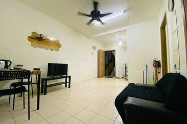 Pusat Komersial Seksyen 7